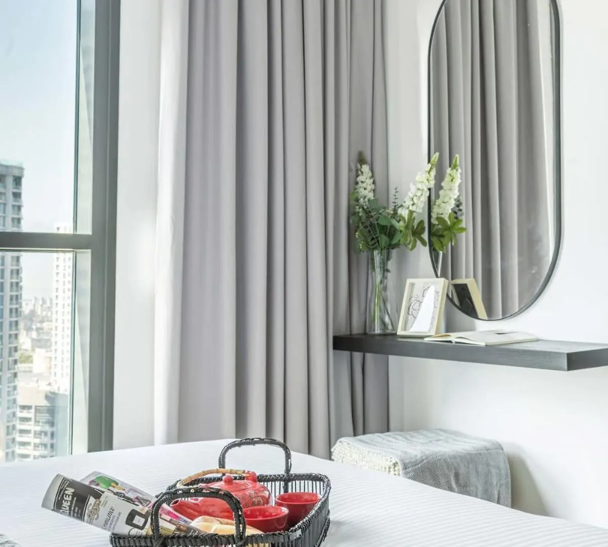 Frank Porter - Zumurud Tower, Dubai Marina Daire